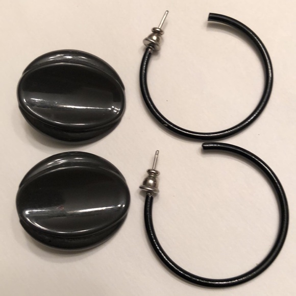 Vintage 80’s Metal Earrings Black Hoops & Charcoal Bevelled Ovals Pierced - #435 - Picture 6 of 9